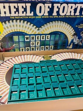 1985 Collections Wheel of Fortune Game... All Original Pieces